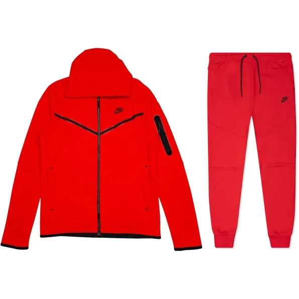 Nike Tech Essentials -Track Suit